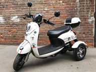 Электротрицикл Blackline Roadster