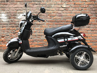 Электротрицикл Blackline Roadster